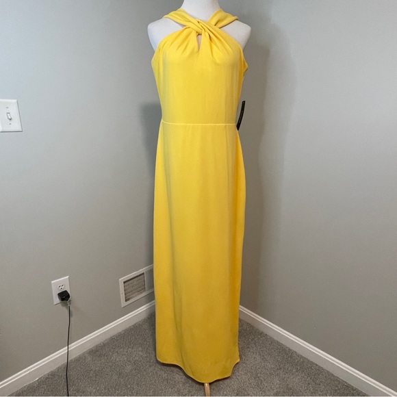 Bebe Scuba Crepe Halter Twist Neck Gown Maxi Sleeveless Womens Yellow 14 - Picture 3 of 9